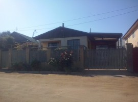 Hermosa Casa En La comuna De El Tabo