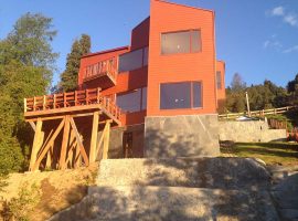 Nueva Casa en el Lago Caburga